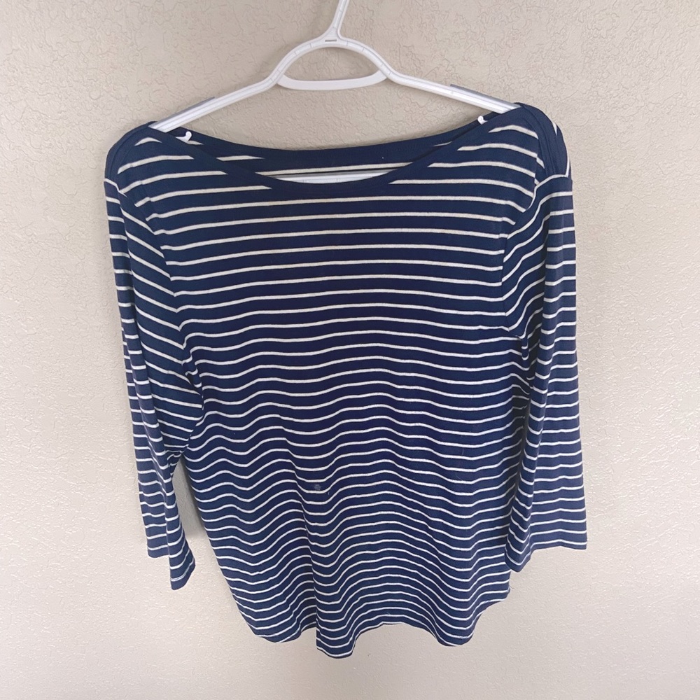 Blue and White midlength sleeve tee